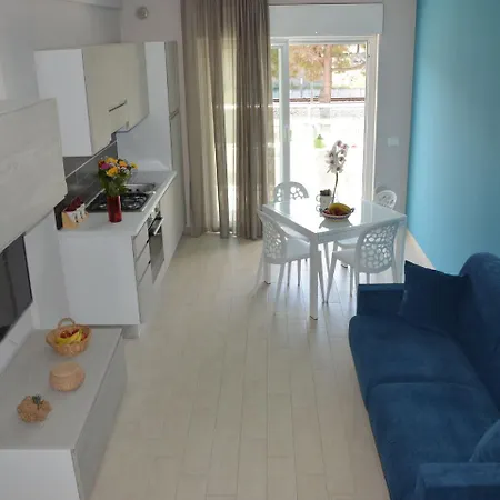 Luxurious Holiday In With Pool Сasa de vacaciones